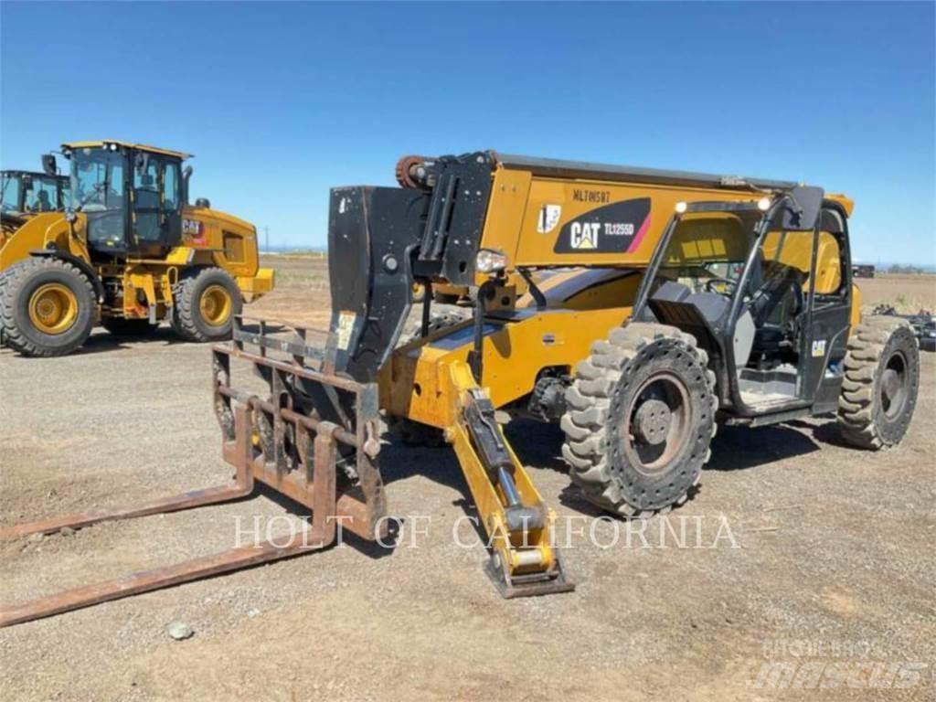 CAT TL1255D Телескопични товарачи