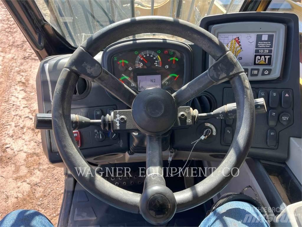 CAT TL1255D Телескопични товарачи