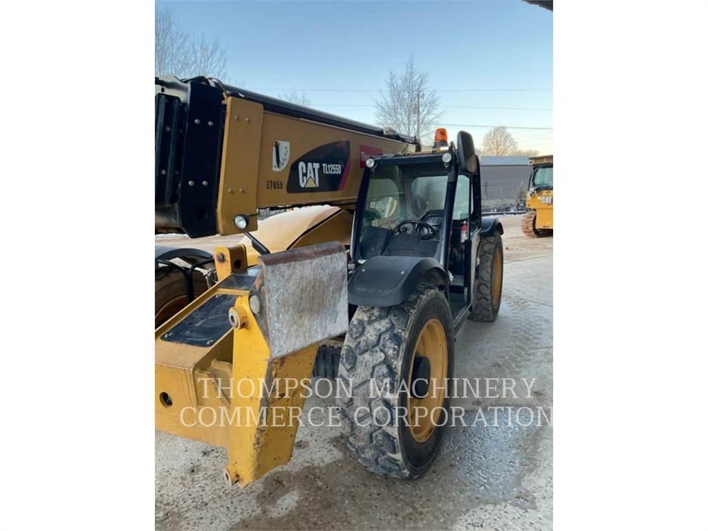 CAT TL1255D Телескопични товарачи