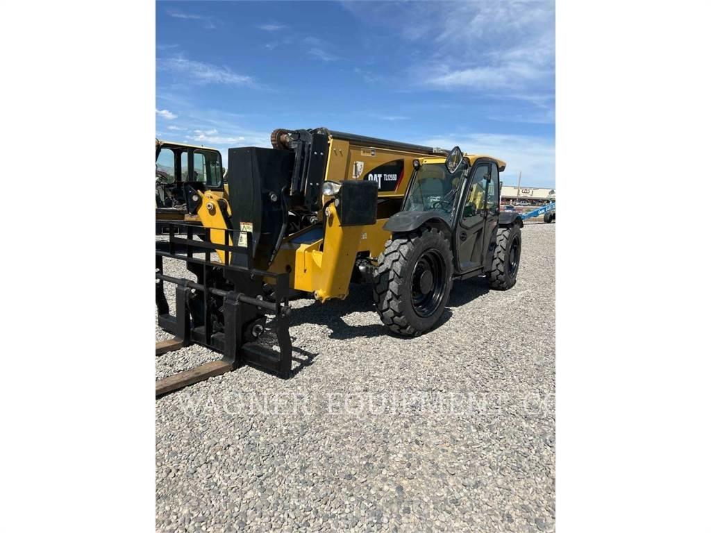 CAT TL1255D Телескопични товарачи