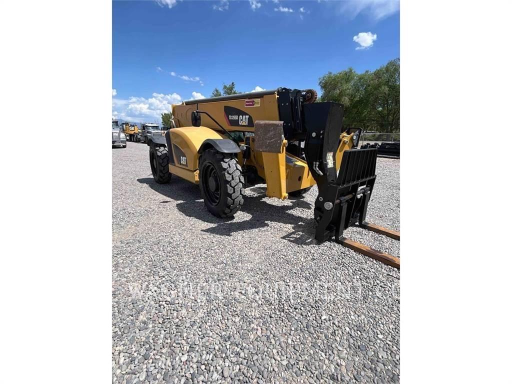 CAT TL1255D Телескопични товарачи