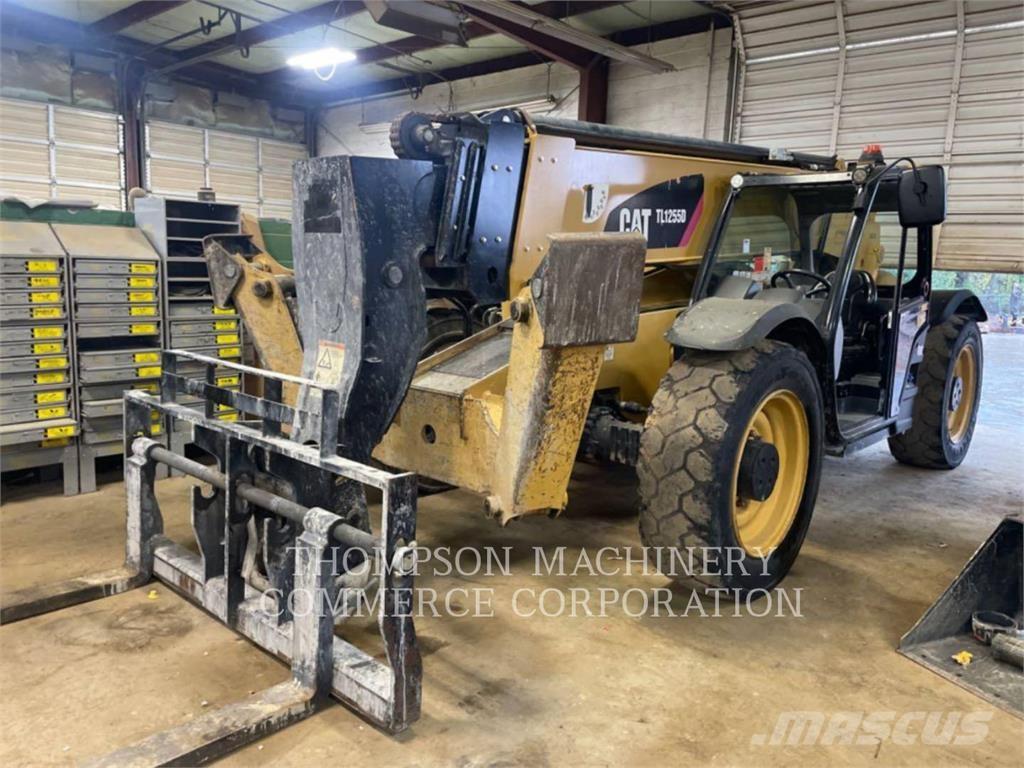 CAT TL1255D Телескопични товарачи