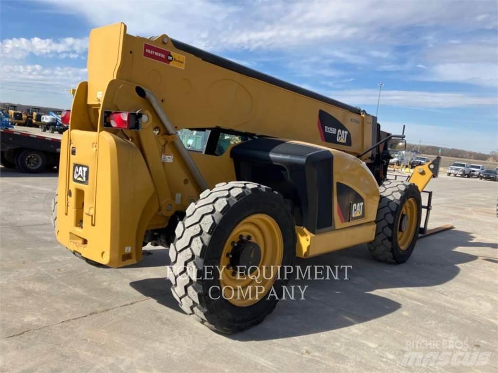CAT TL1255DC Телескопични товарачи