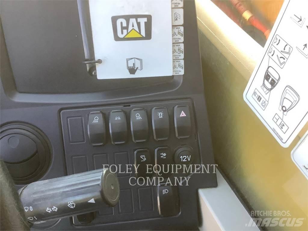 CAT TL642DC Телескопични товарачи