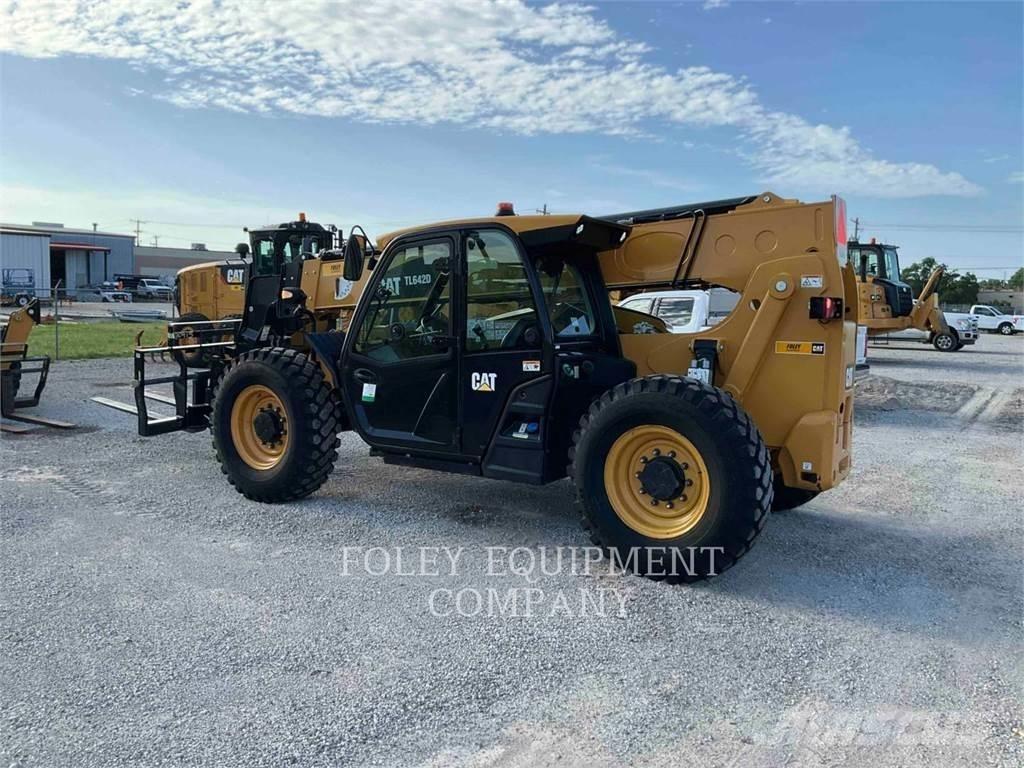 CAT TL642DC Телескопични товарачи