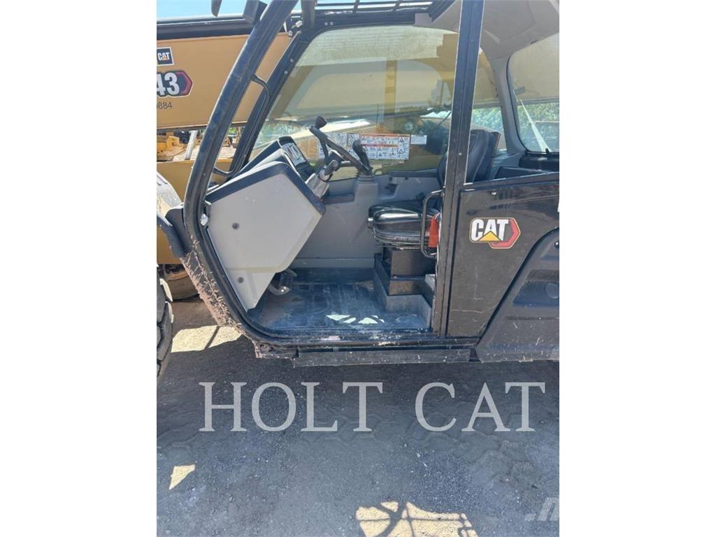 CAT TL943 Телескопични товарачи