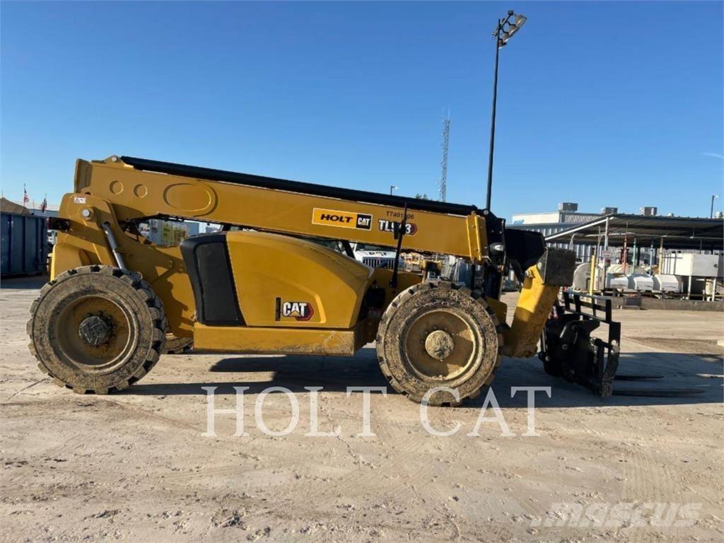 CAT TL943 Телескопични товарачи