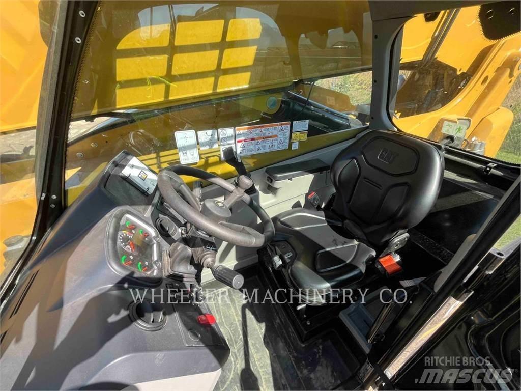 CAT TL943 CB Телескопични товарачи