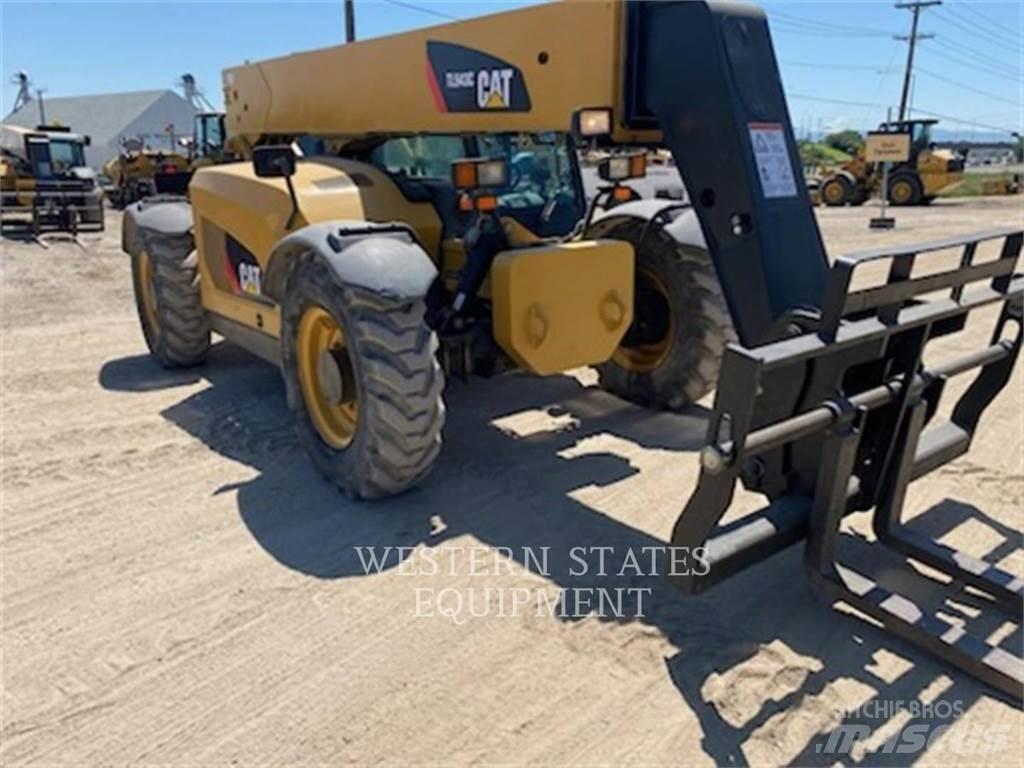 CAT TL943C Телескопични товарачи