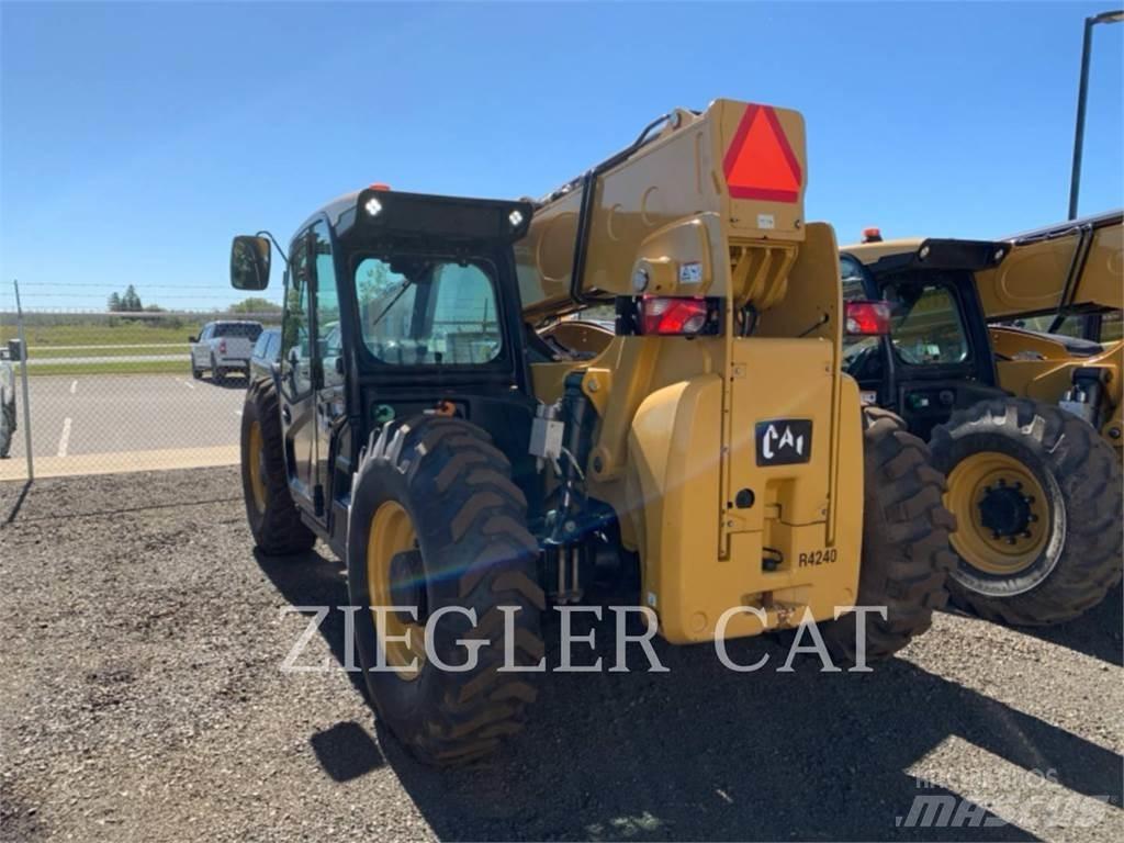 CAT TL943D Телескопични товарачи