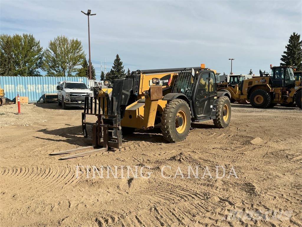 CAT TL943D Телескопични товарачи
