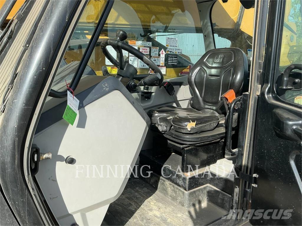 CAT TL943D Телескопични товарачи