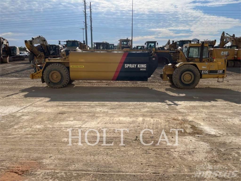 CAT W00 613C Скрепери
