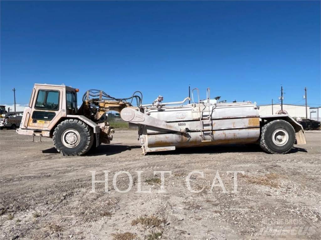 CAT W00 613CII Скрепери
