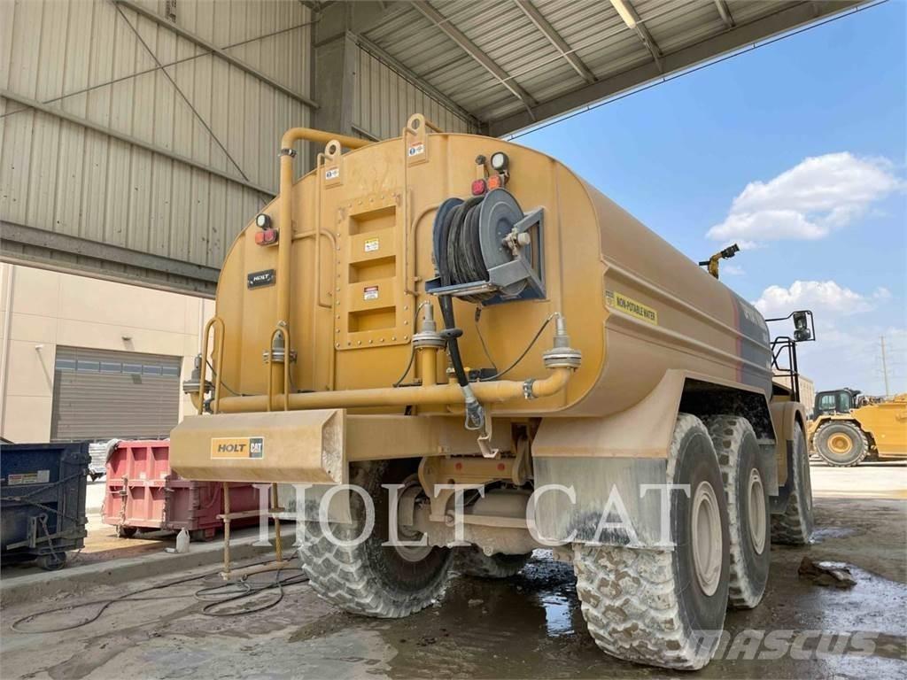 CAT W00 740 Цистерна