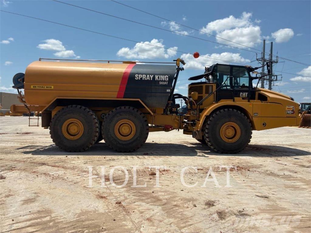 CAT W00 740 Цистерна