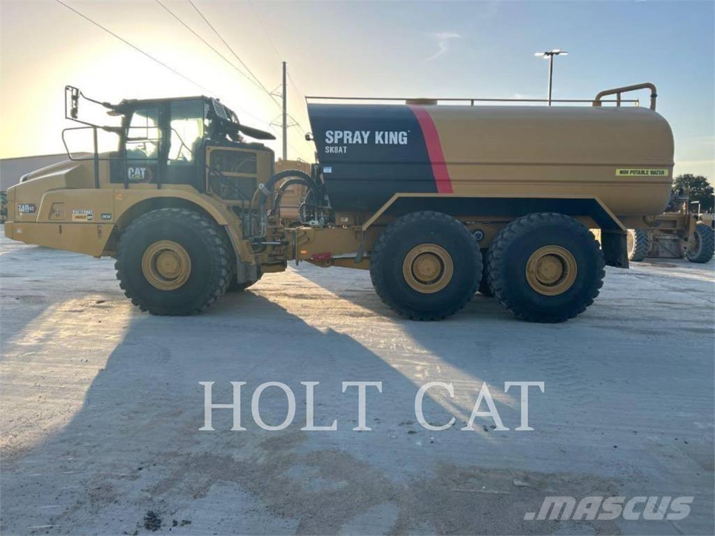 CAT W00 740GC Цистерна