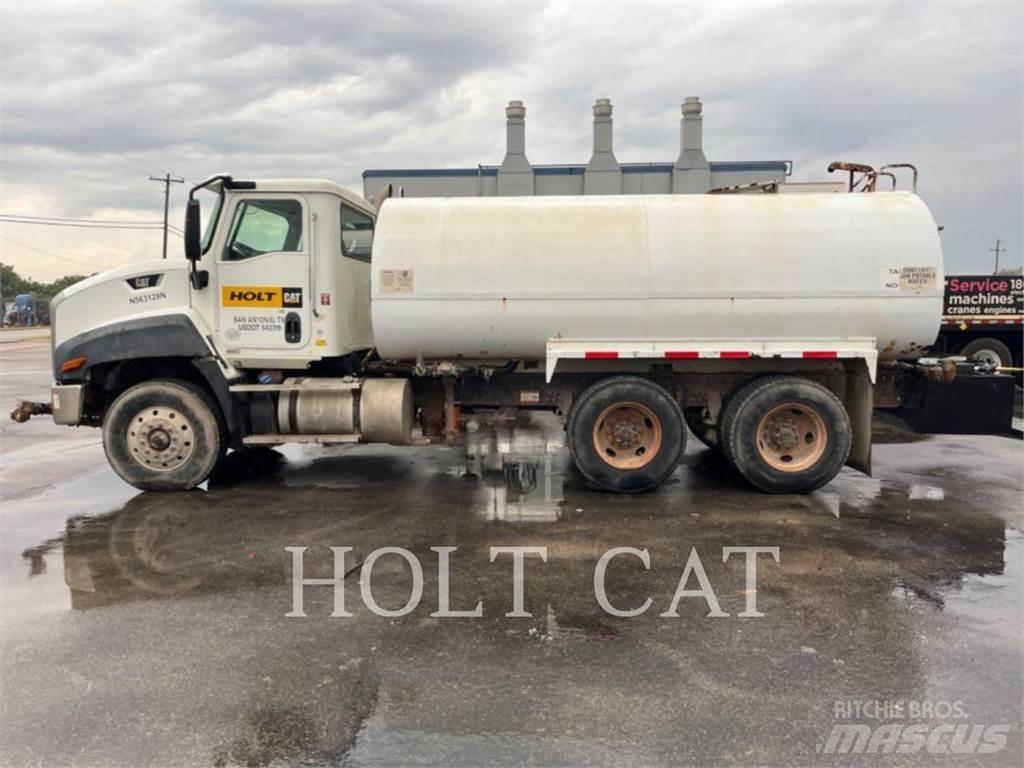 CAT WATER 4000 Цистерна