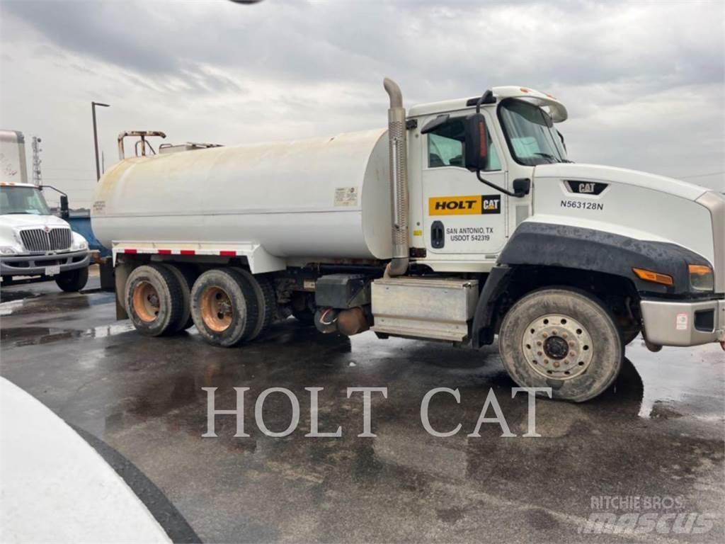 CAT WATER 4000 Цистерна