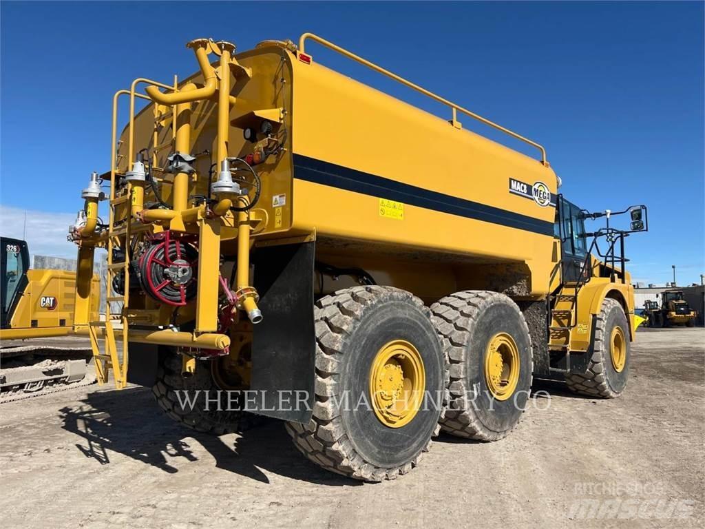 CAT WT 740 GC Цистерна