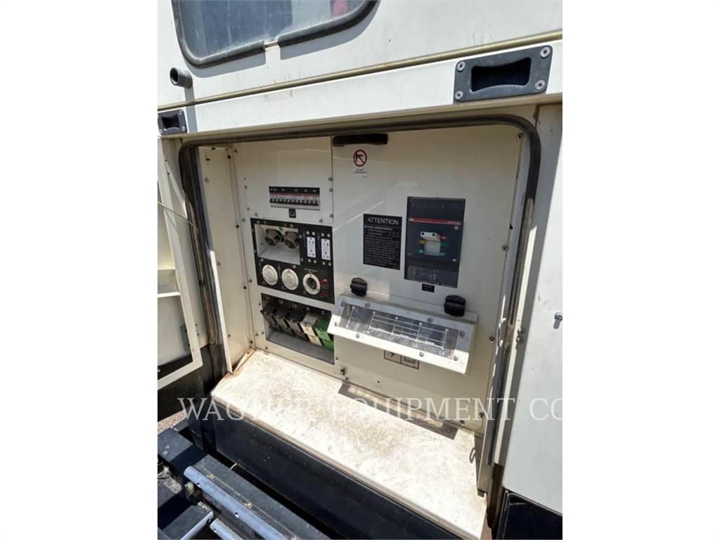 CAT XQ 200 Други генератори
