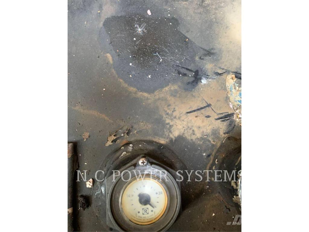 CAT XQ 300 Други генератори
