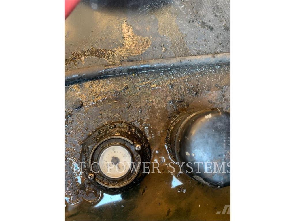 CAT XQ 300 Други генератори
