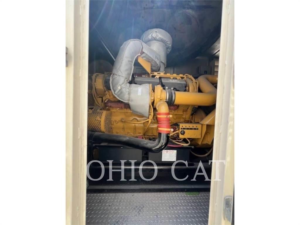 CAT XQ 800 Други генератори
