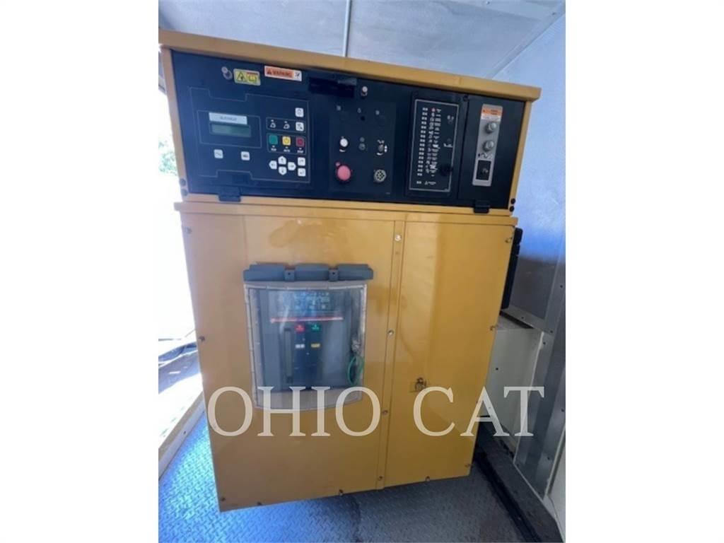 CAT XQ 800 Други генератори
