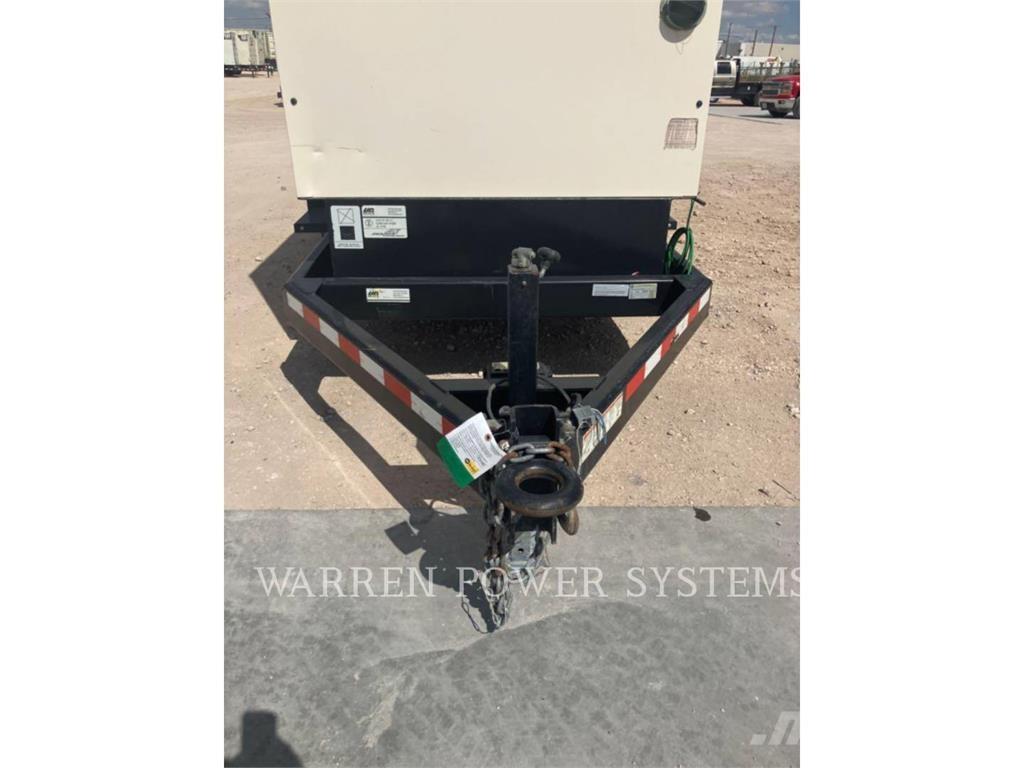 CAT XQ230 T4F Други генератори
