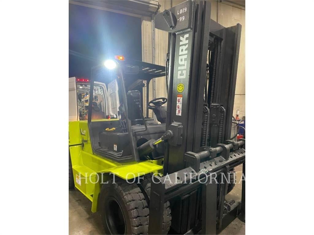 Clark C70D Дизелови камиони