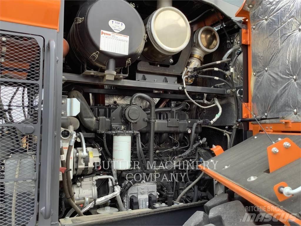 Doosan DL320-7 Колесни товарачи