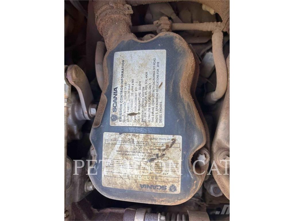 Doosan DX300LL-5 Горски трактори