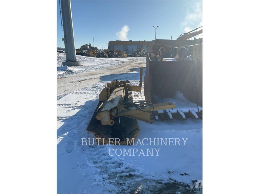 Falls MODEL SNOW WING Снегохвъргачки
