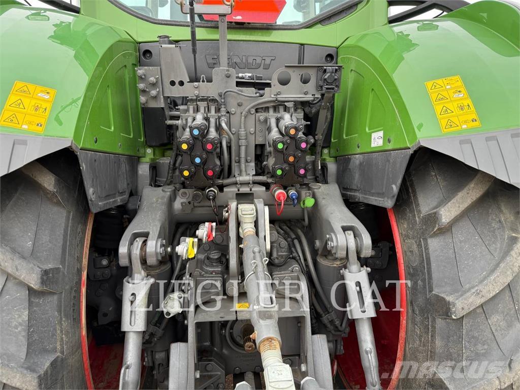 Fendt 939 VARIO Трактори