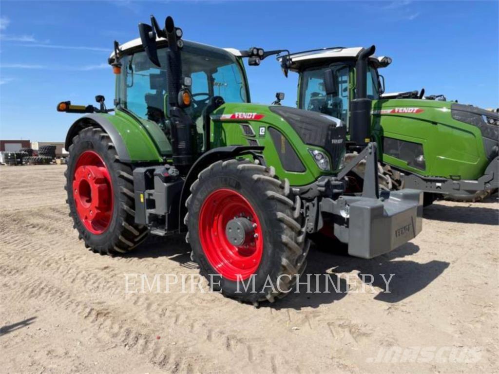 Fendt FT724G6 Трактори