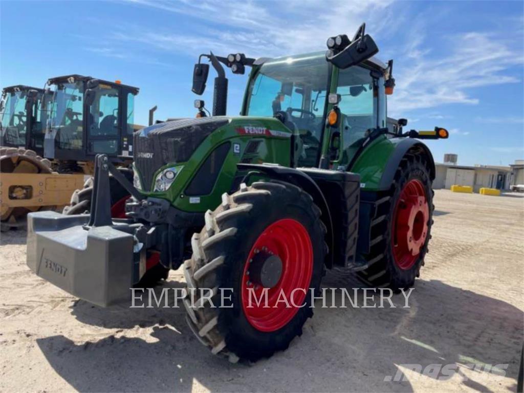Fendt FT724G6 Трактори