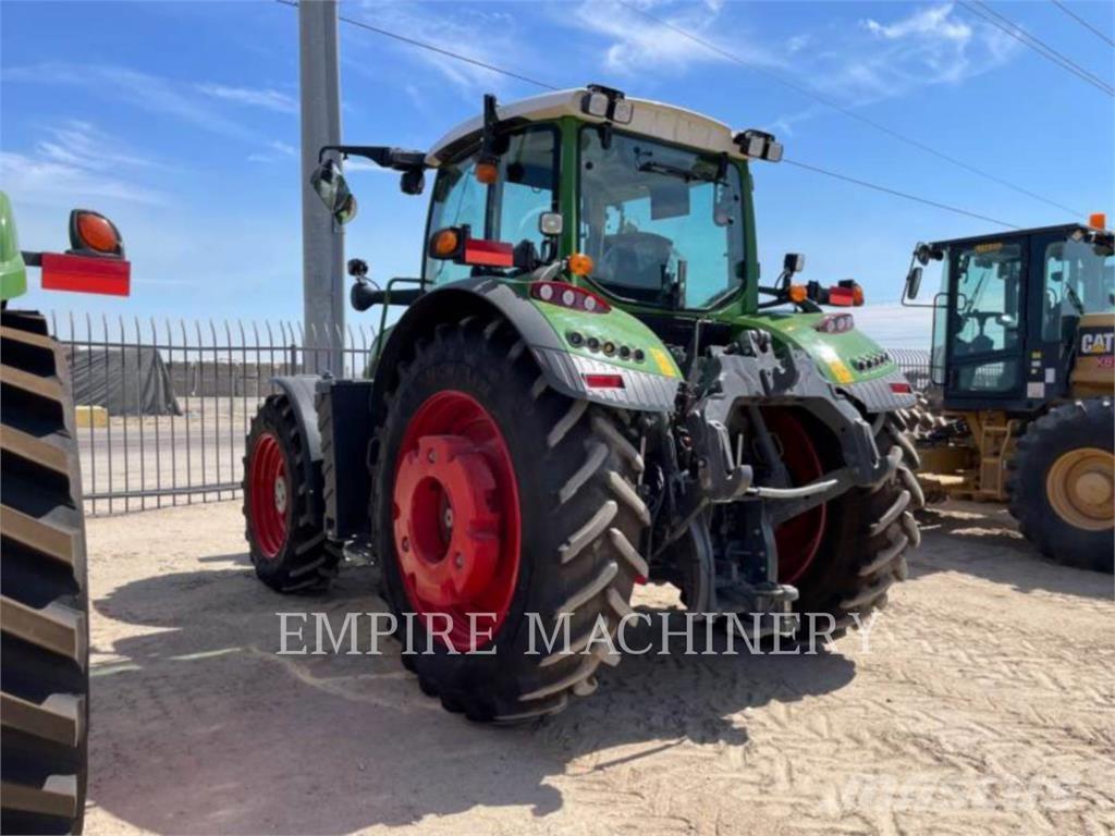 Fendt FT724G6 Трактори