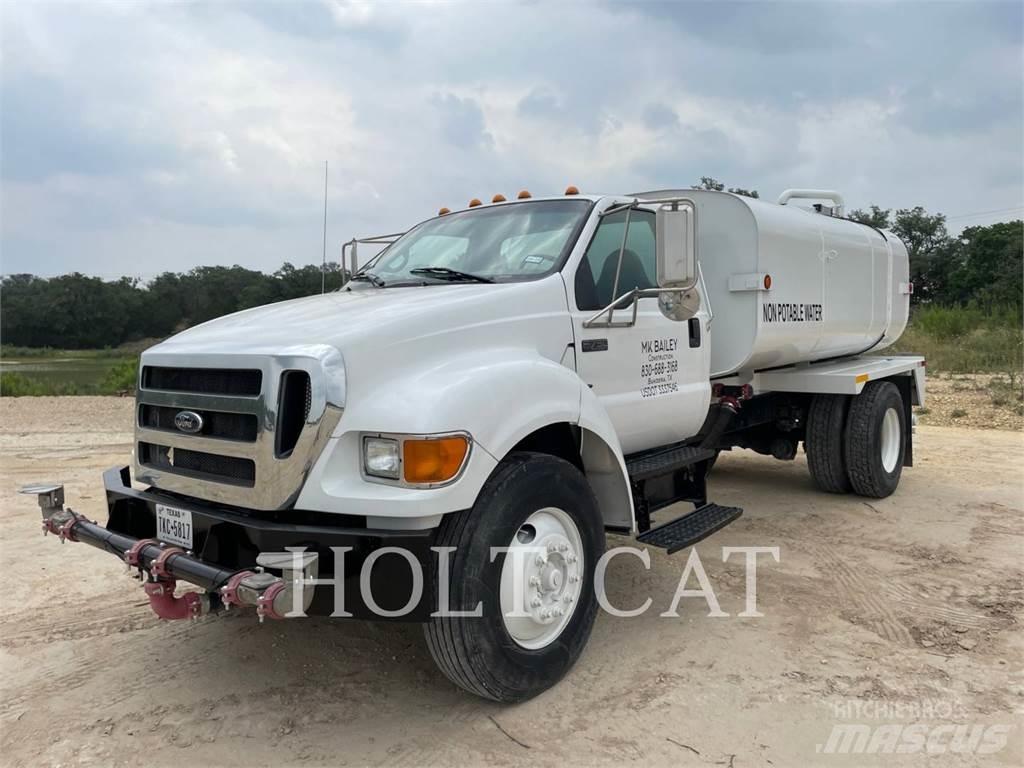 Ford F750 Цистерна