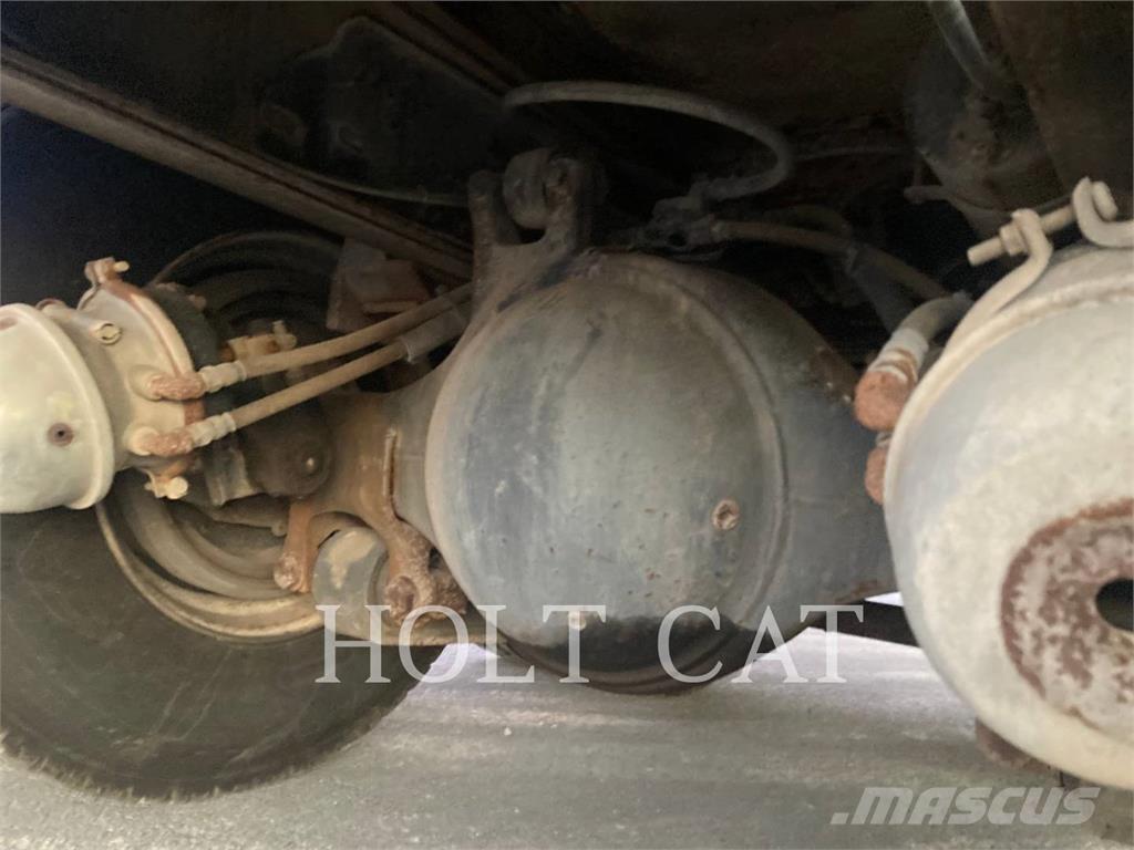 Ford L8000 Цистерна