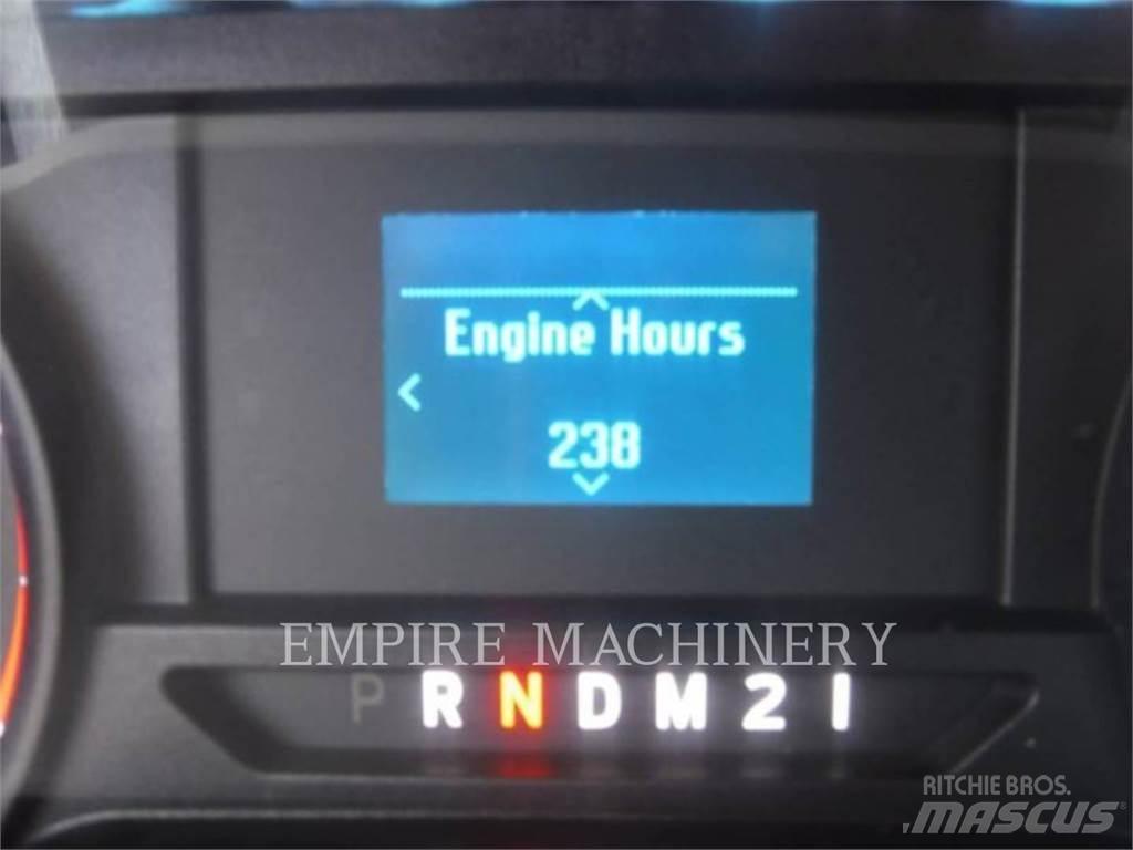 Ford / New Holland F750 Цистерна