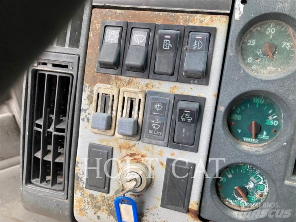 Freightliner F701 Други