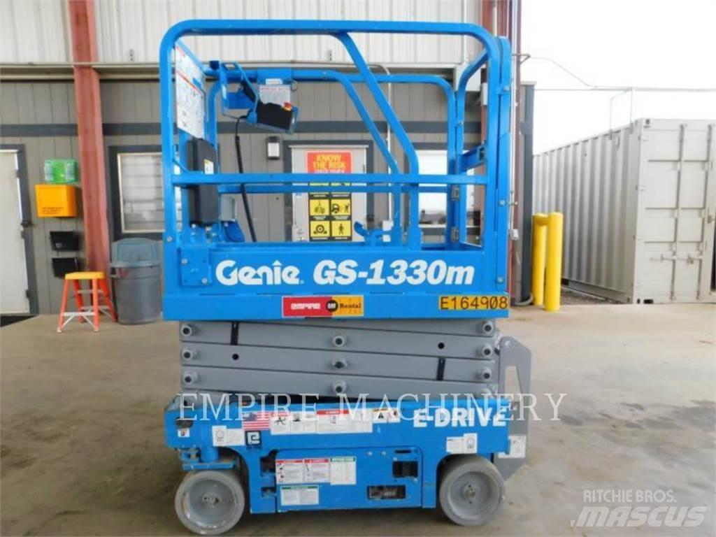 Genie GS1330 Съчленени стрелови подемници