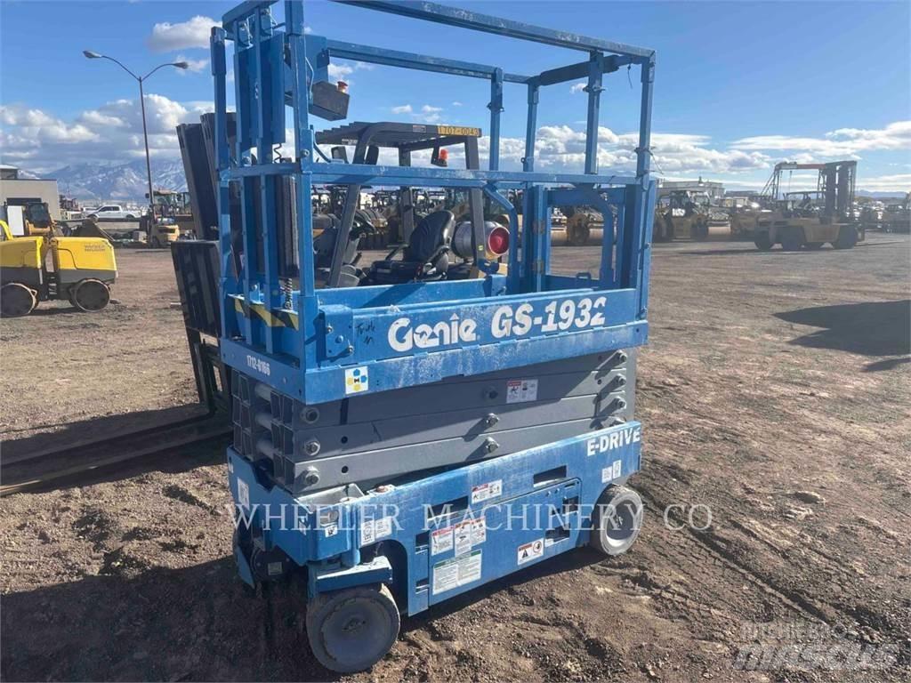 Genie GS1932 Ножични работни платформи