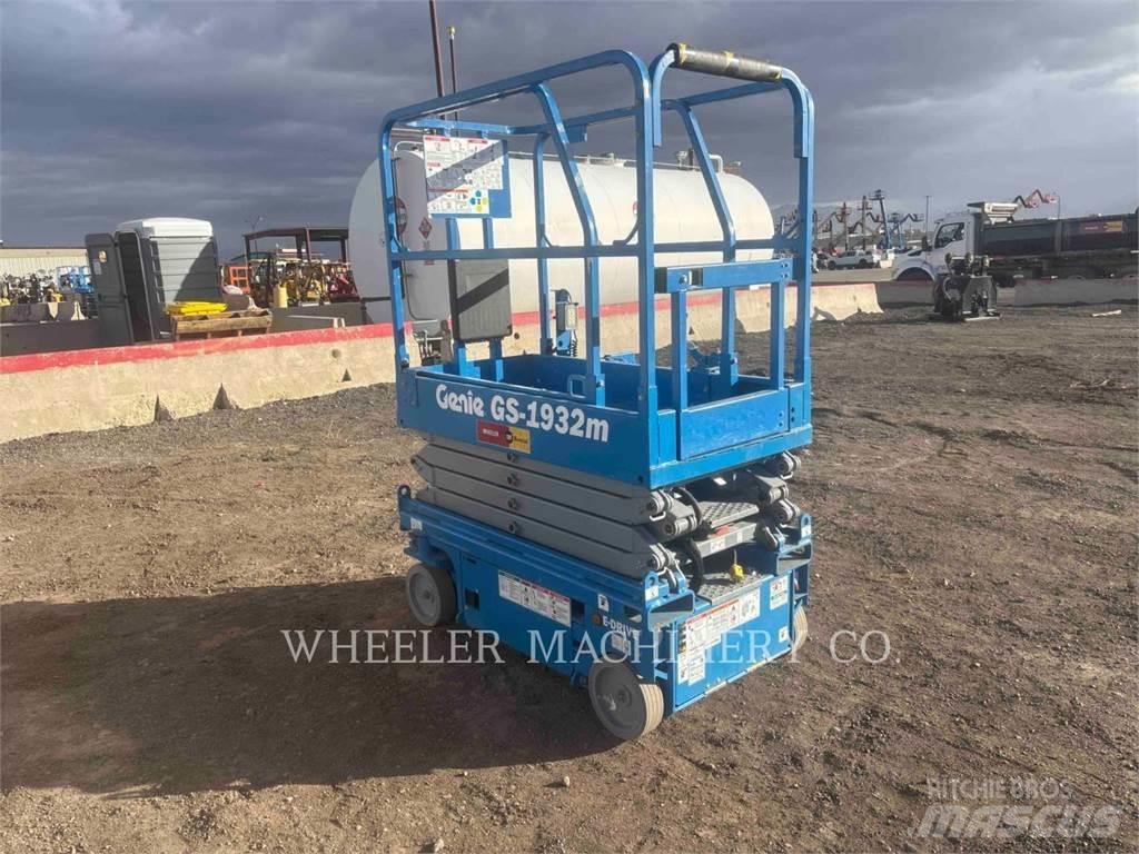 Genie GS1932M Ножични работни платформи