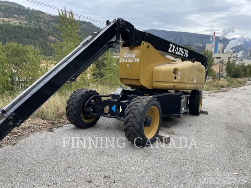 Genie JLGZX135 Съчленени стрелови подемници