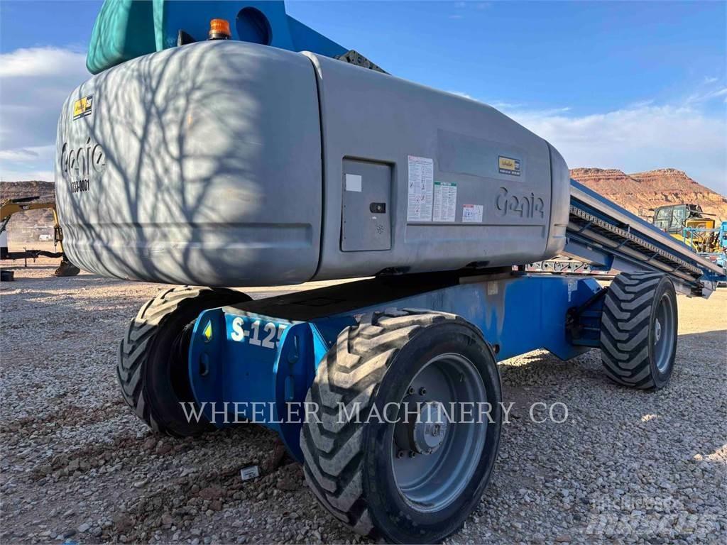 Genie S-125 Съчленени стрелови подемници