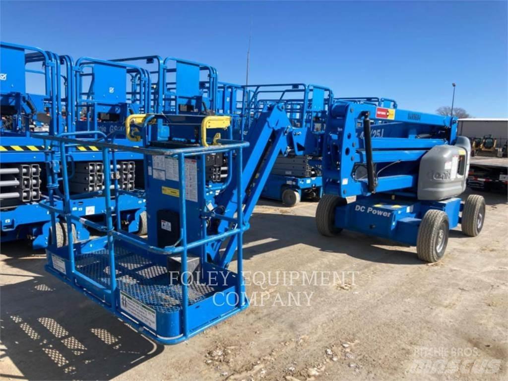 Genie Z45/25JDC Съчленени стрелови подемници