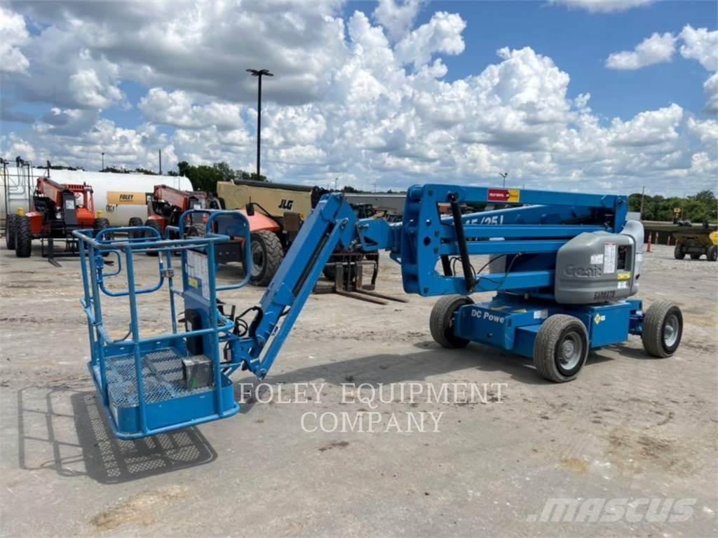 Genie Z45/25JEEE Съчленени стрелови подемници
