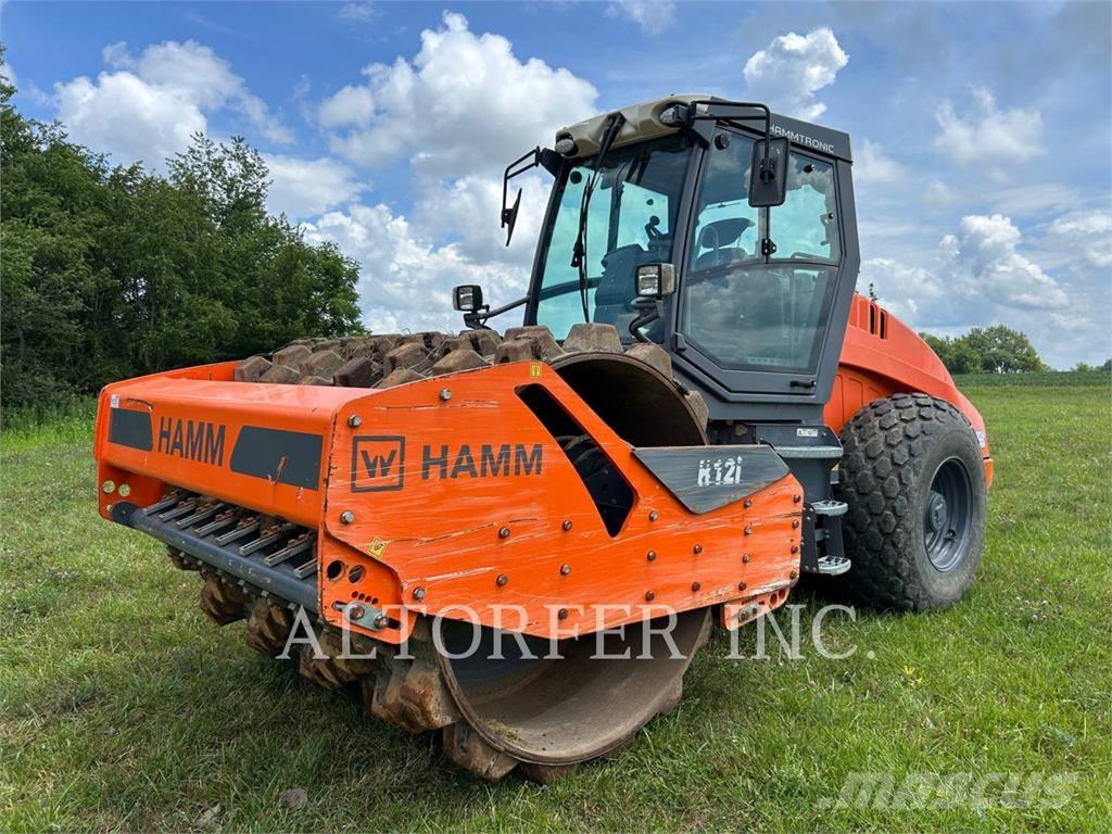 Hamm H12I Еднобарабанни ролки
